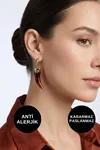 Kehribar Taşlı Sallantılı Altın Çelik Küpe