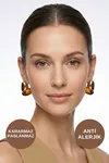 Kehribar Taşlı Sallantılı Altın Çelik Küpe